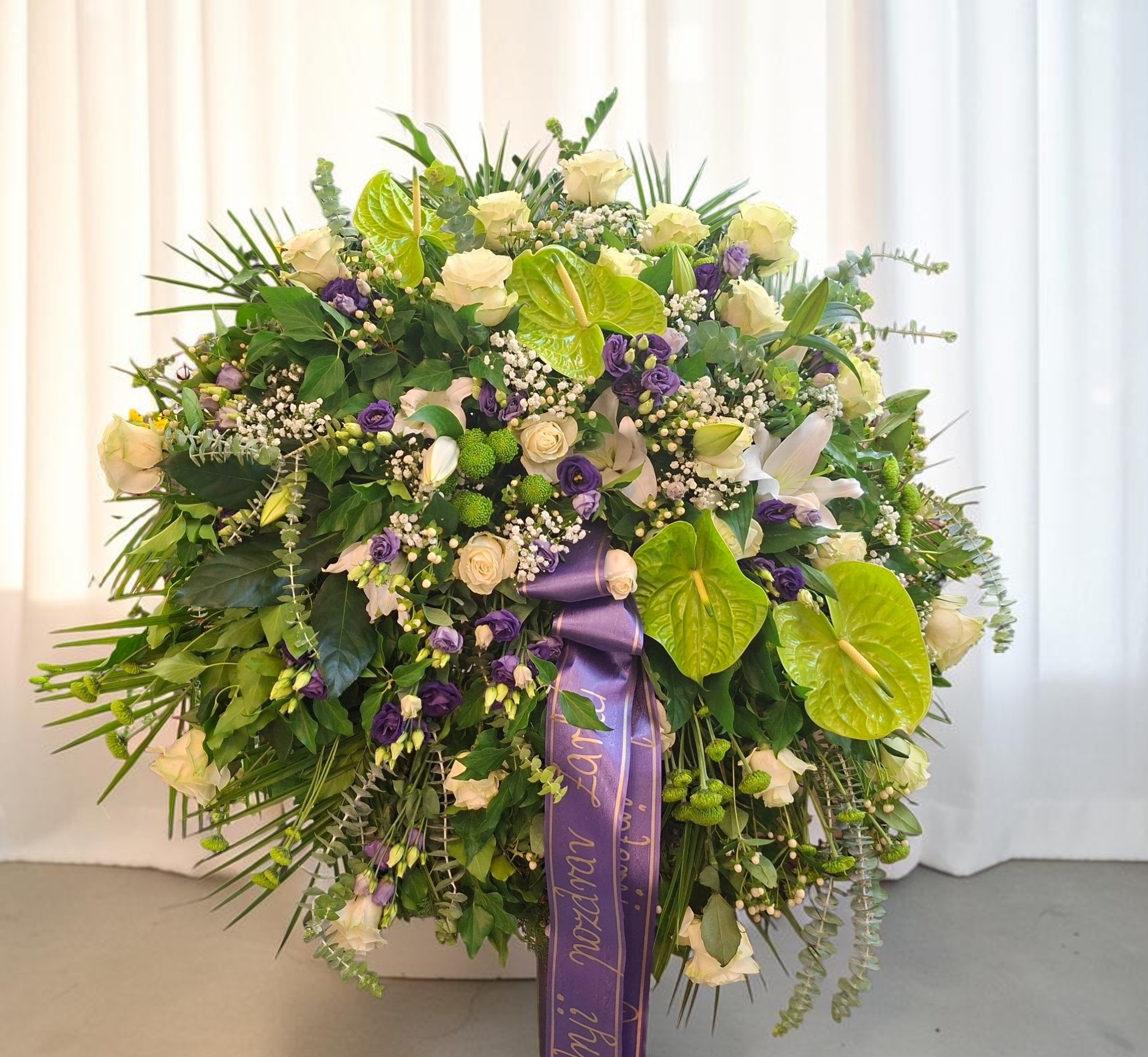 WREATH 81V
